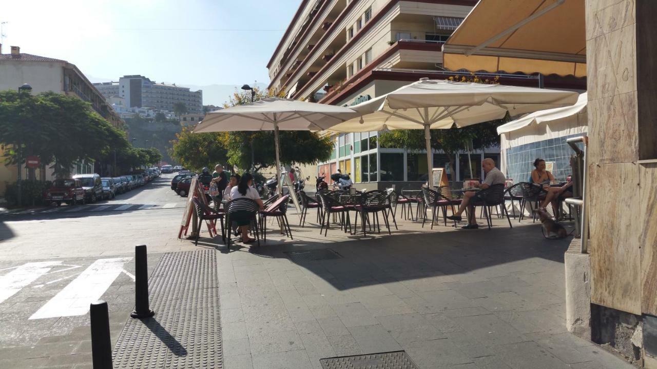 Atico Studio+terraza+wifi Ilimitado+satelite Apartment *